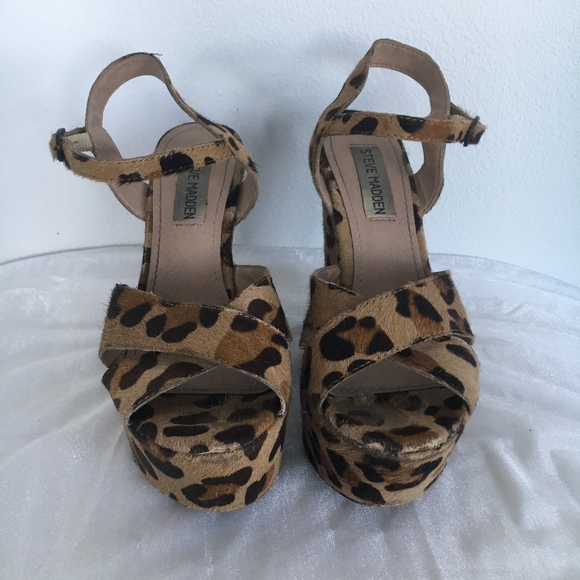 Steve Madden Cheetah Print Platforms - Picture 2 of 8